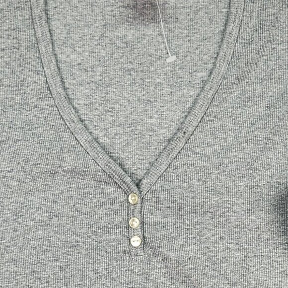 Bundle of 3 Old Navy Women's Long Sleeve Shirts Size M Cropped Casual LIke New - Picture 13 of 16